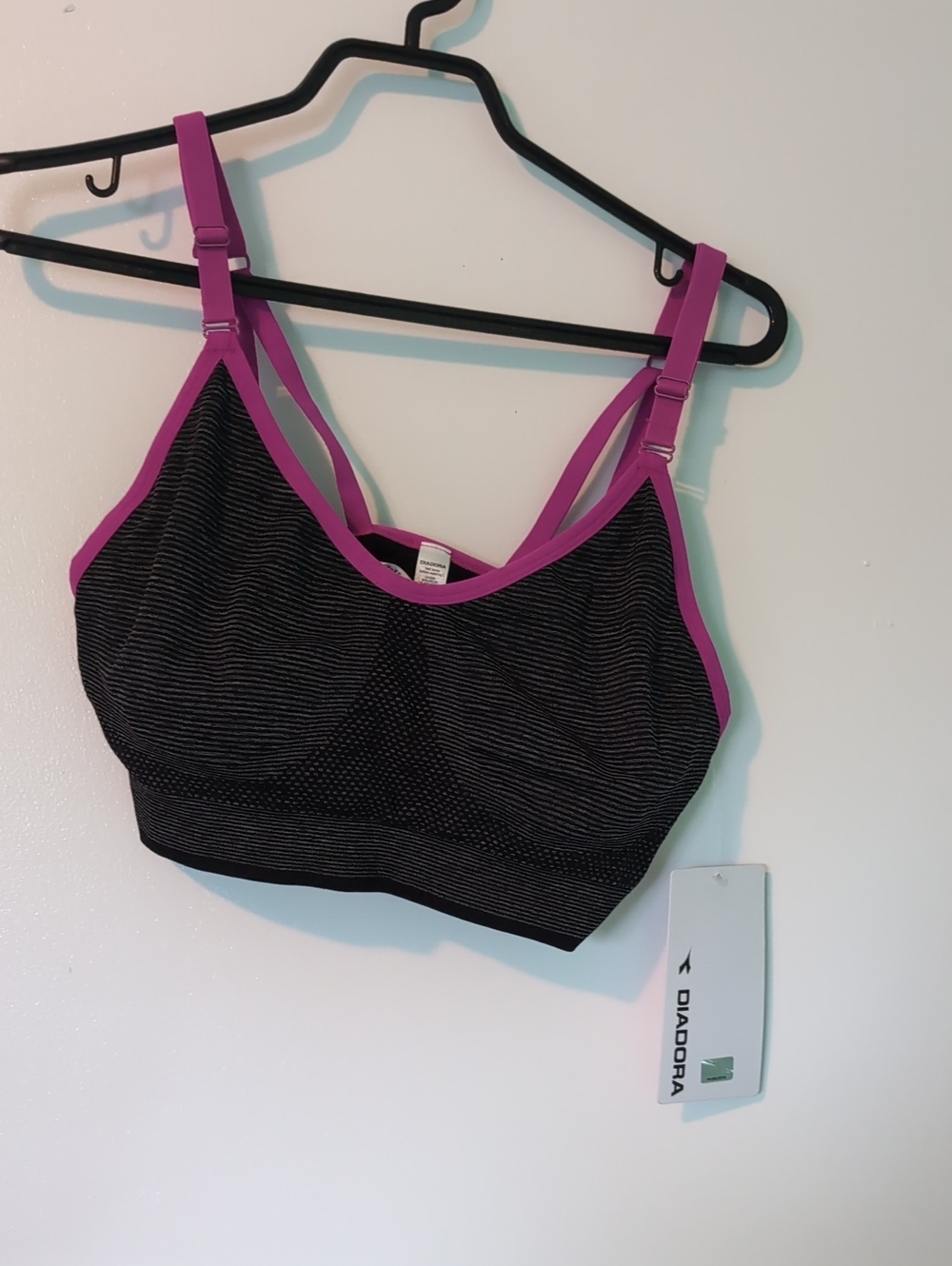 🍁Diadora Seamless Strappy 2in1 Sports Bra